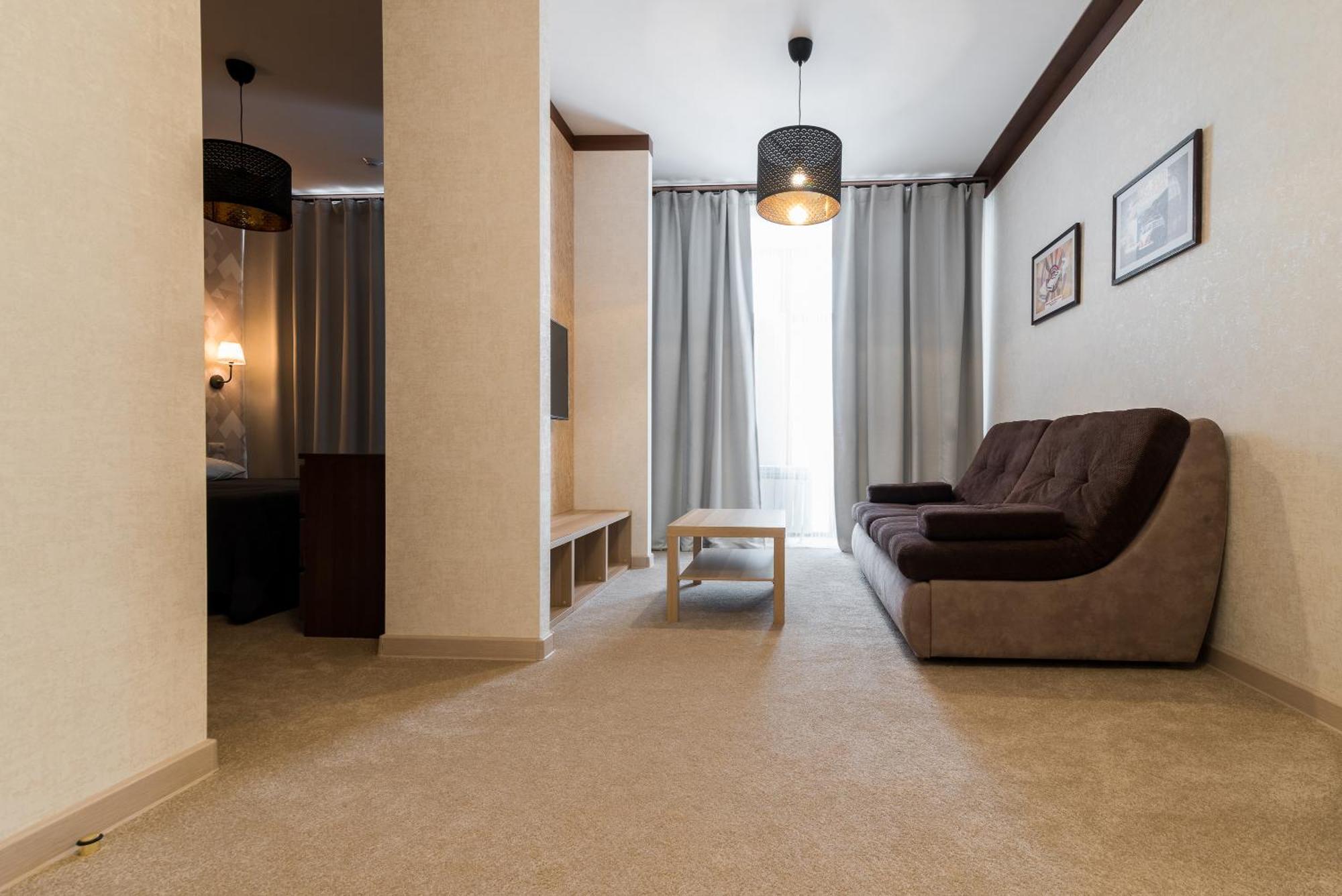 Lacasa Hotel Караганда Экстерьер фото